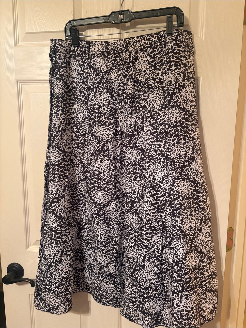 Liz Claiborne Black and White Printed A-Line Skirt
